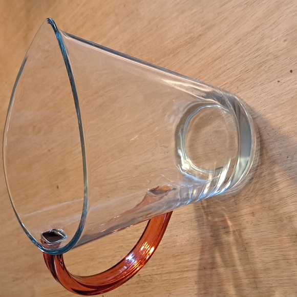 Vintage Pasabahce glass pitcher with orange handle - Picture 4 of 5